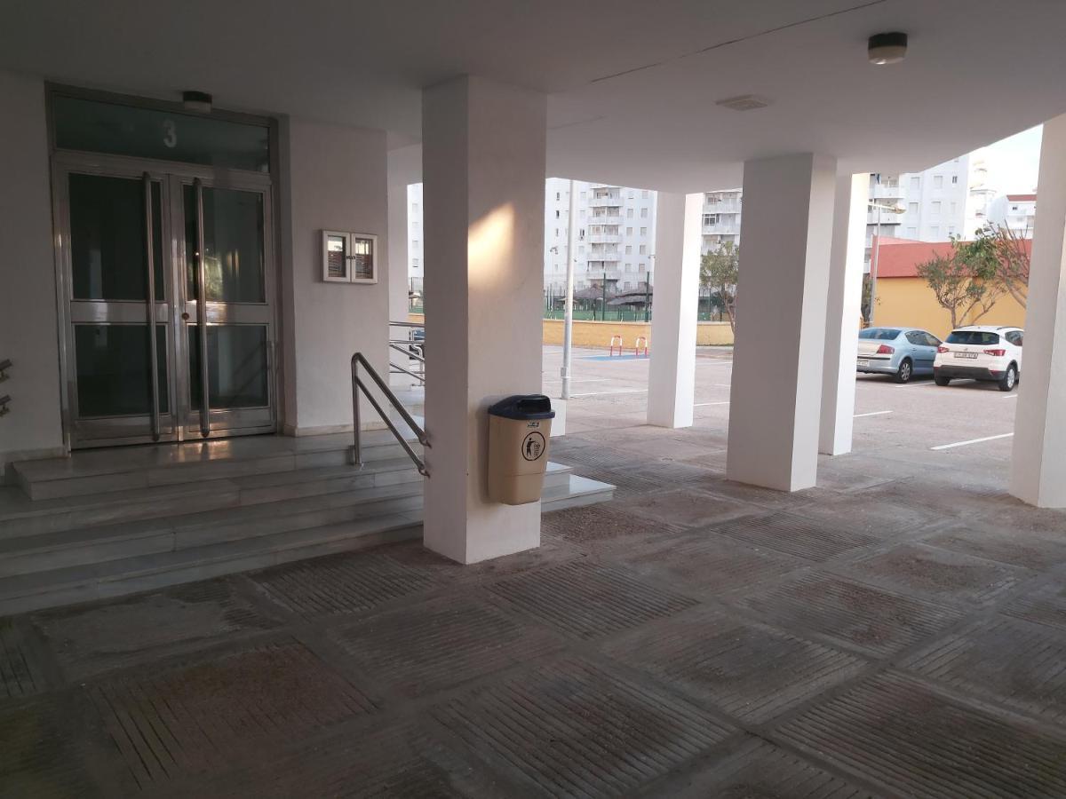 Apart Playa Valdelagrana Paseo Maritimo 29 Lägenhet El Puerto de Santa María Exteriör bild